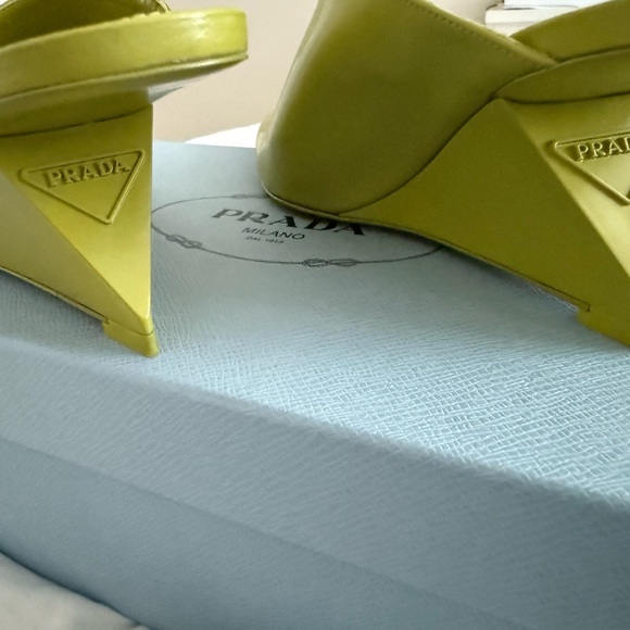 Prada Green Heeled Mules with Pointed Toe - Picture 3 of 4